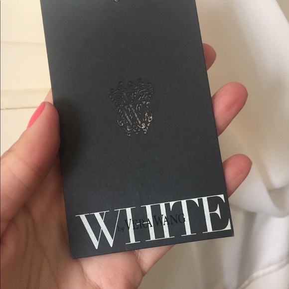 NEW Vera Wang mermaid wedding gown - Picture 6 of 6